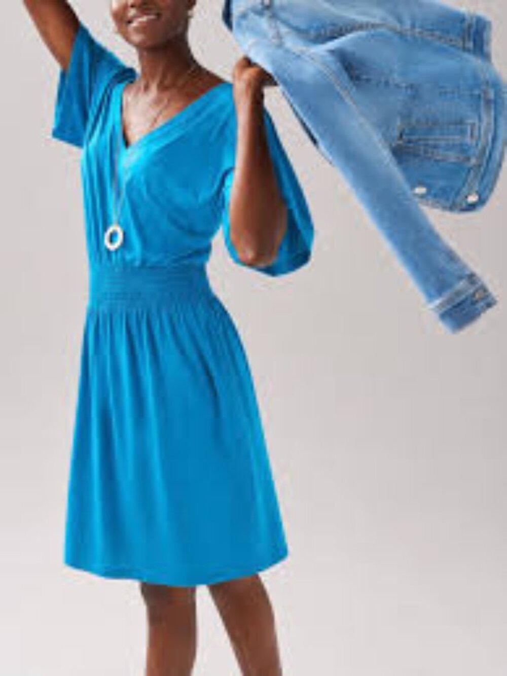 White House Black Market Short Sleeve Dress